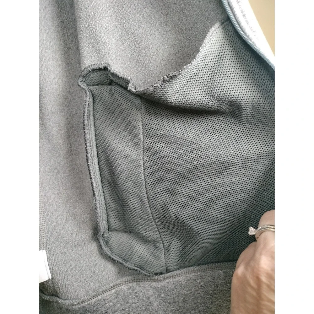 The North Face Men's Gray Performance Jacket - Size L - Missing Zipper Pull